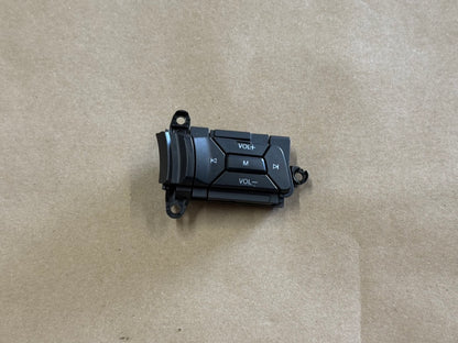 2015-2023 Ford Mustang GT RH Steering Wheel Button Volume Mute Search