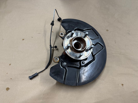 2021-2023 Ford Mustang 5.0 GT RH Passenger Side Front Spindle Knuckle Hub 4 Bolt
