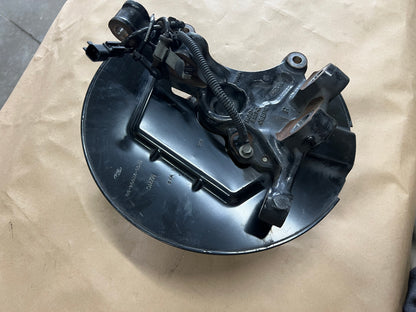 2015-2020 Ford Mustang 5.0L GT RH Passenger Side Front Spindle Knuckle Hub
