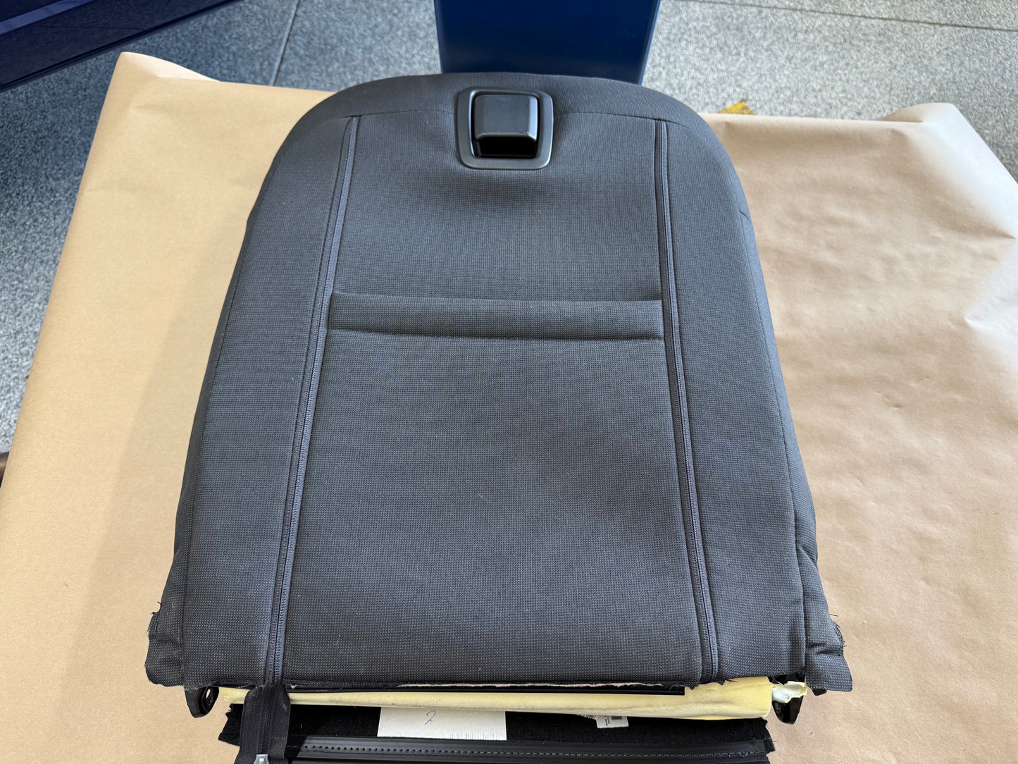 2010-2015 Chevrolet Camaro SS RH Passenger Side Upper Seat Black Cloth