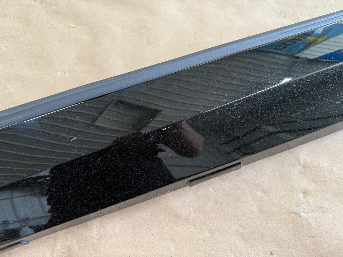 2010-2015 Chevrolet Camaro SS LH Driver Side Skirt Molding "Black"
