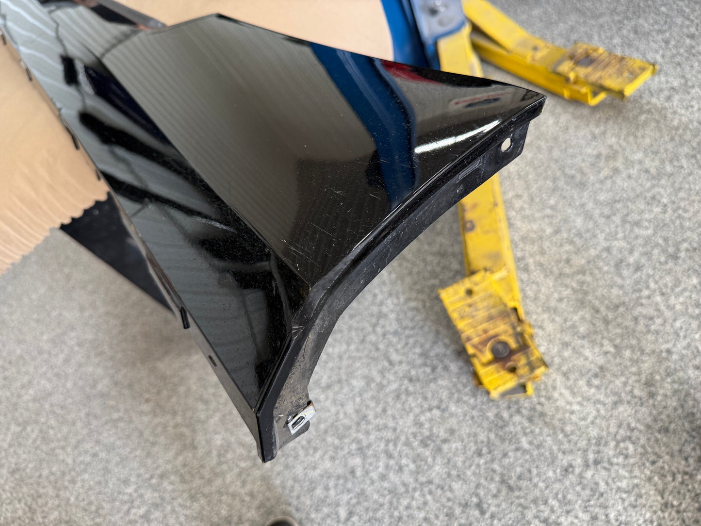 2010-2015 Chevrolet Camaro SS LH Driver Side Skirt Molding "Black"