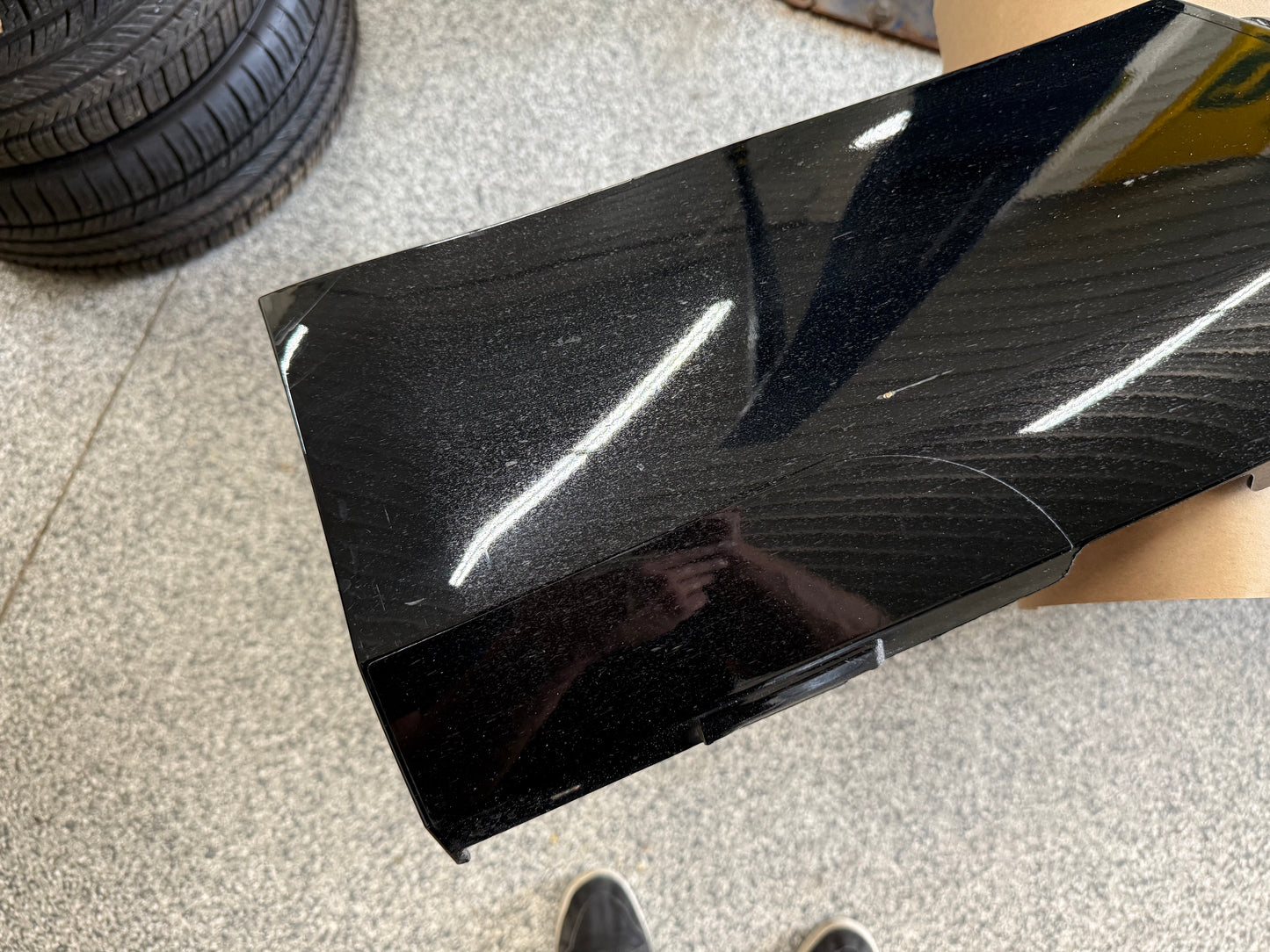 2010-2015 Chevrolet Camaro SS RH Passenger Side Skirt Molding "Black"