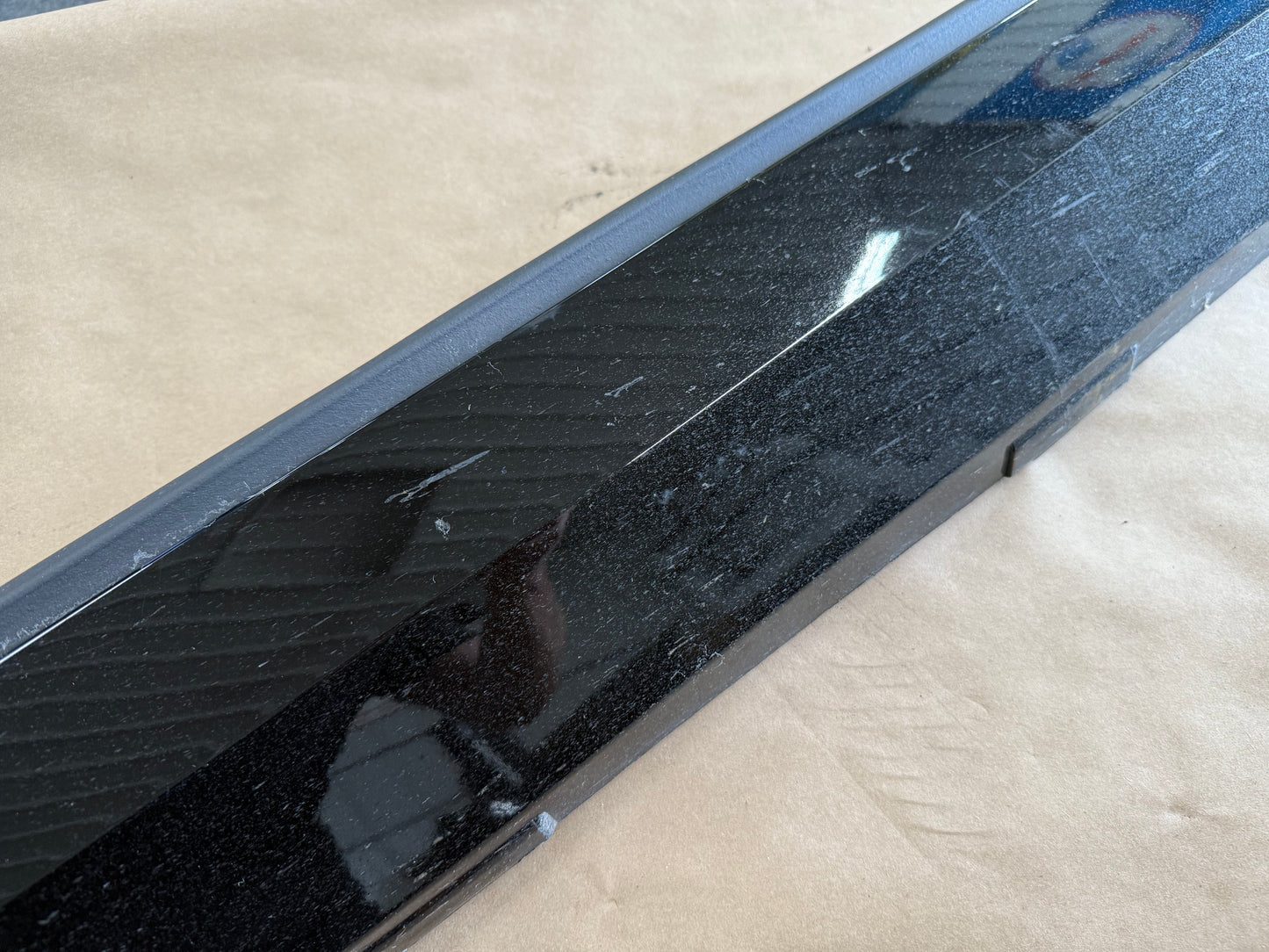 2010-2015 Chevrolet Camaro SS RH Passenger Side Skirt Molding "Black"