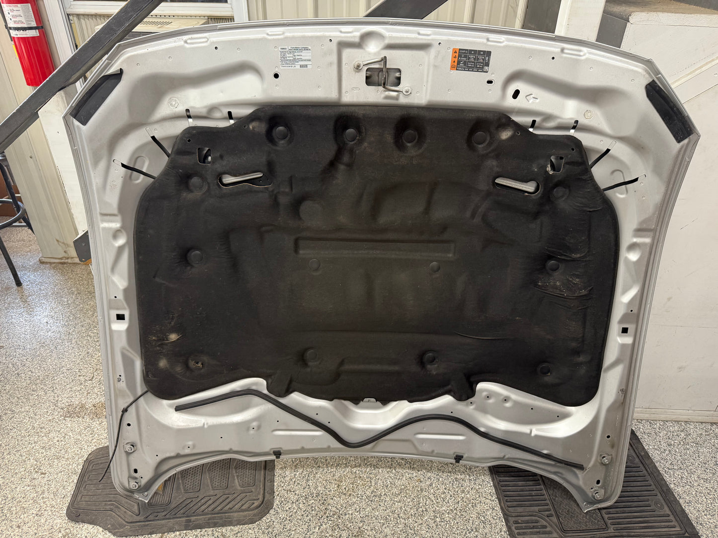 2018-2023 Ford Mustang GT Hood Vents Heat Blanket "Silver"