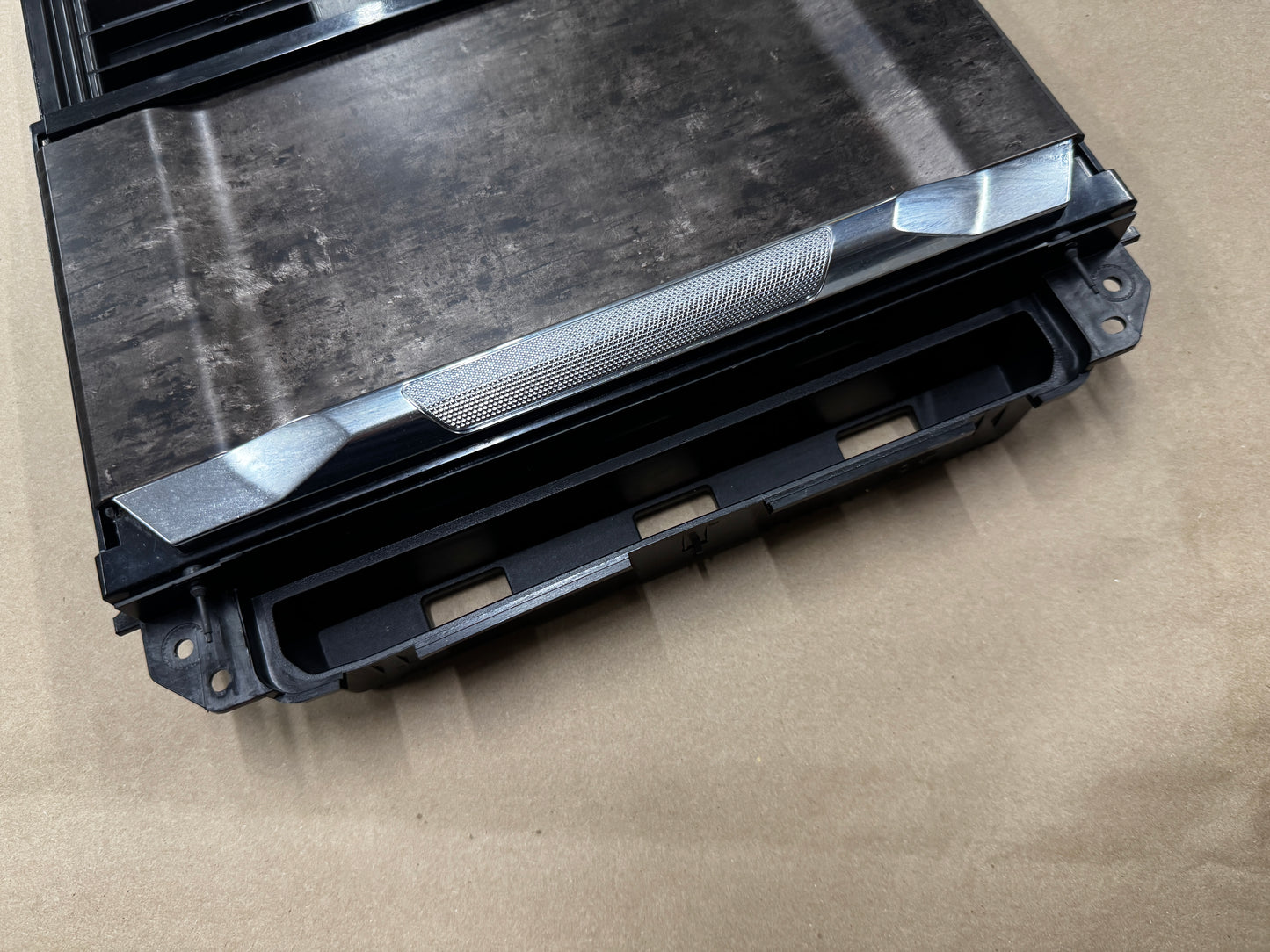 2023-2026 Ford F-250 F-350 Super Duty Console Sliding Compartment door