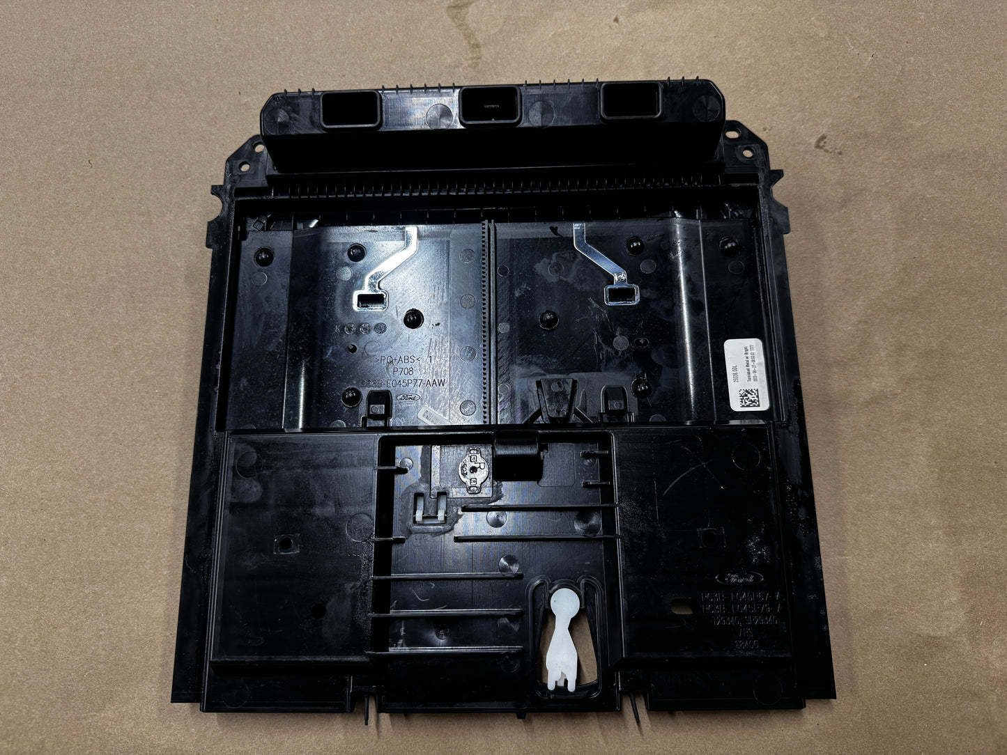 2023-2026 Ford F-250 F-350 Super Duty Console Sliding Compartment door