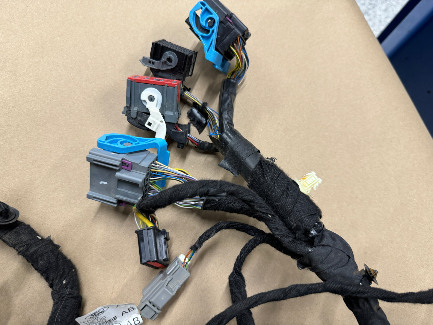 2018-2023 Ford Mustang GT 5.0 Dash Wiring Harness JR3T-14401-LF