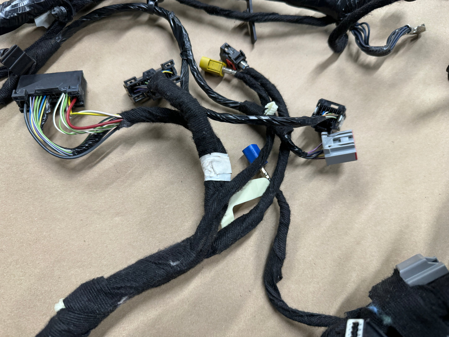 2018-2023 Ford Mustang GT 5.0 Dash Wiring Harness JR3T-14401-LF