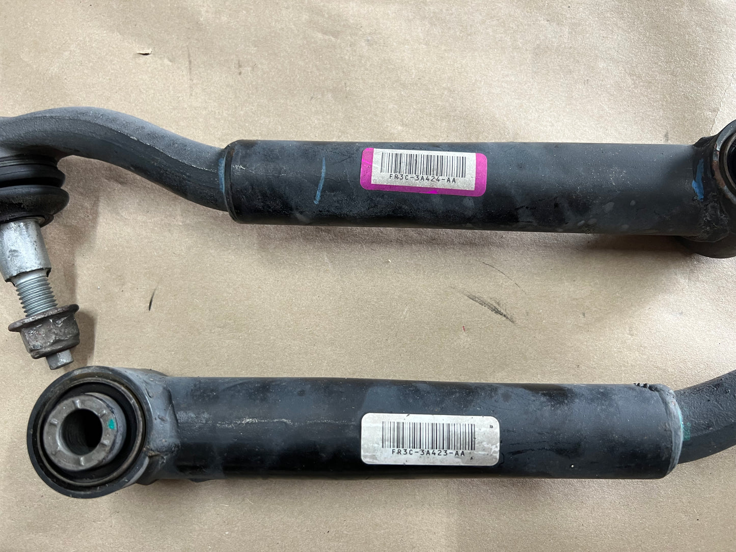 2015-2023 Ford Mustang GT RH LH Side Front Control Arms Frontward Rearward