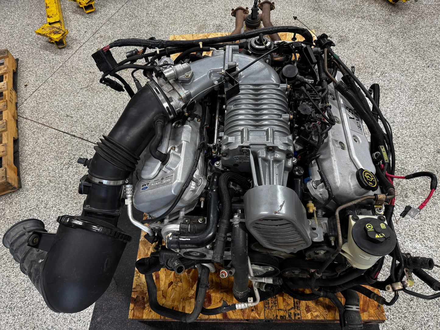 2003 Mustang Cobra SVT Supercharged 4.6 DOHC Engine Drivetrain T 56 Transmission 50k Miles