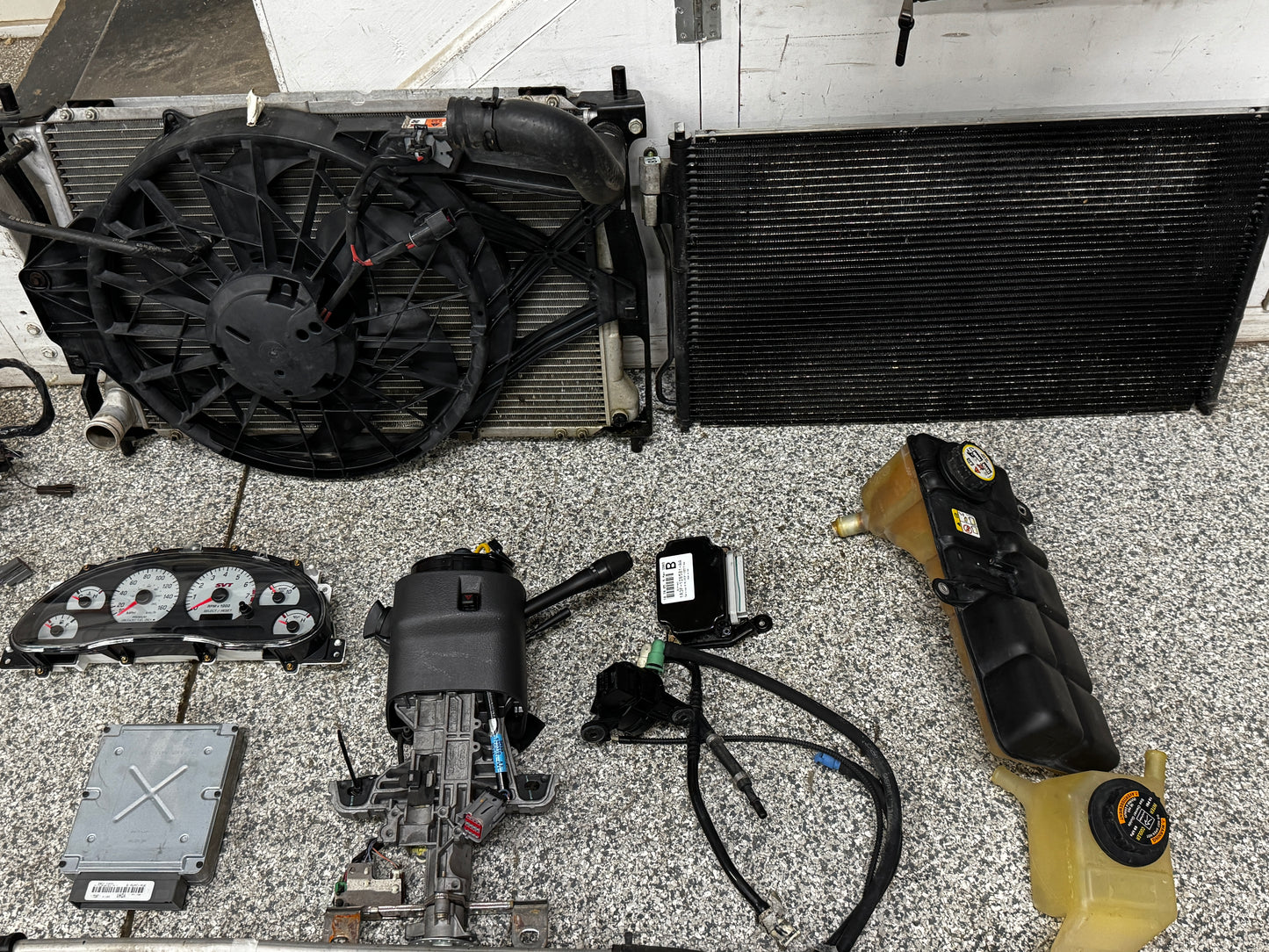 2003 Mustang Cobra SVT Supercharged 4.6 DOHC Engine Drivetrain T 56 Transmission 50k Miles