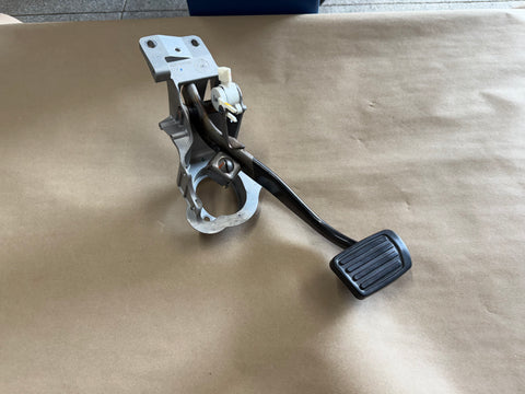 2016-2024 Chevrolet Camaro SS 6.2L "Auto" Brake Pedal Assembly