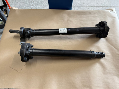 2019-2024 Chevrolet Camaro SS Automatic Driveshaft 2 piece 84595445