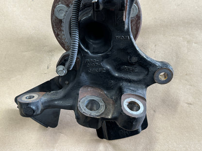 2015-2020 Ford Mustang PP1 GT RH Passenger Side Front Spindle Knuckle Hub - OEM