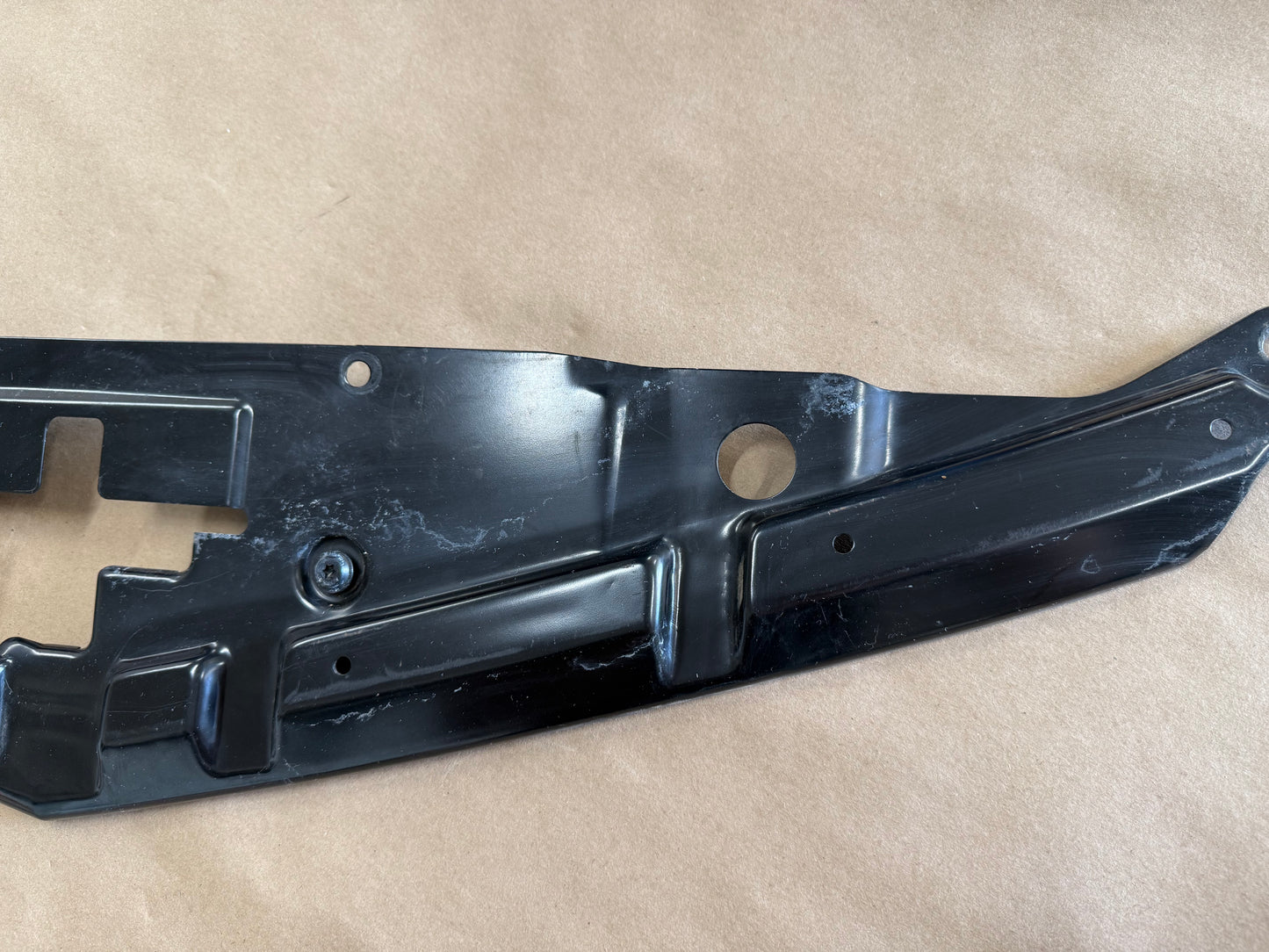 2010-2015 Chevrolet Camaro SS Radiator Support Cover GM