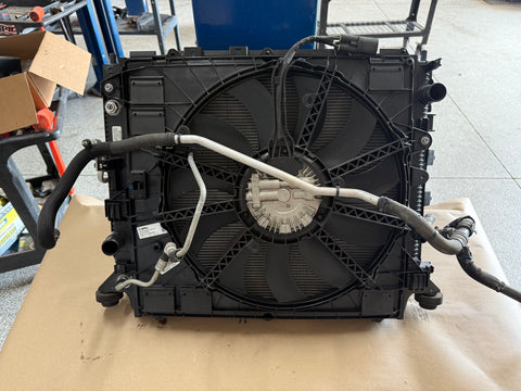 2019-2024 Chevrolet Camaro SS 6.2L Radiator Fan Assembly A/C Condenser