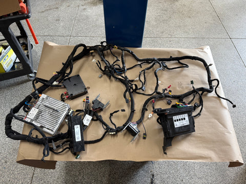 2020 Chevrolet Camaro SS 6.2L Dash Modules Wiring Harness GM