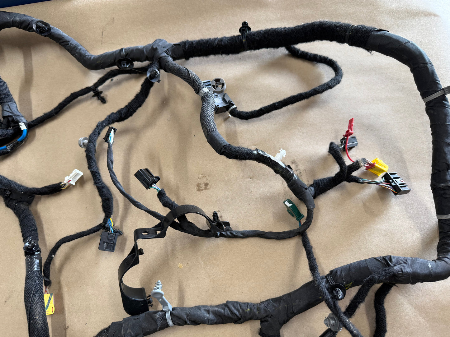2020 Chevrolet Camaro SS 6.2L Dash Modules Wiring Harness GM