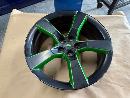 2010-2013 Chevrolet Camaro SS 20x8" Black/Green Wheel Rim