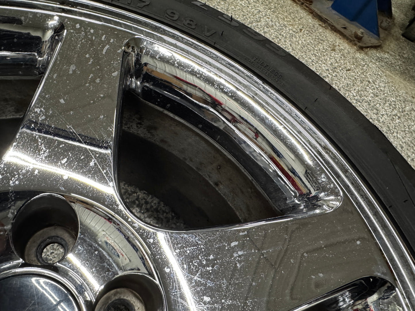 2003 2004 Ford Mustang Cobra SVT Chrome Wheels 17x9 OEM