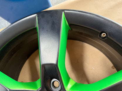 2010-2013 Chevrolet Camaro SS 20x8" Black/Green Wheel Rim