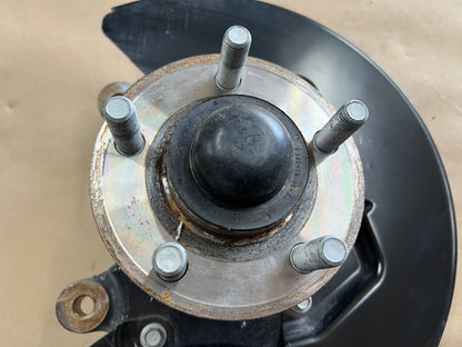 2015-2020 Ford Mustang 5.0L GT RH Passenger Side Front Spindle Knuckle Hub - OEM