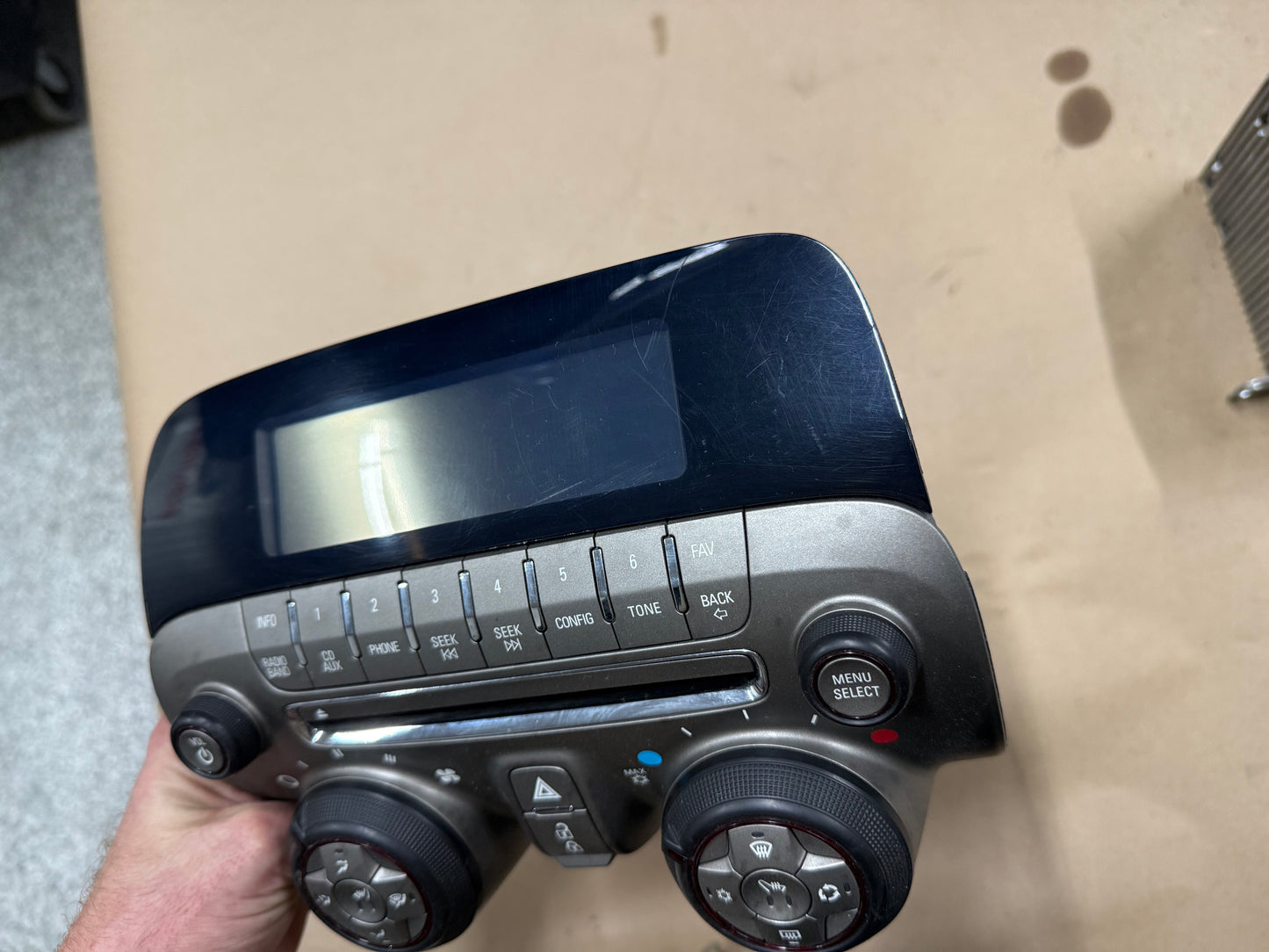 2010-2015 Chevrolet Camaro SS Radio Face Plate Head Unit GM
