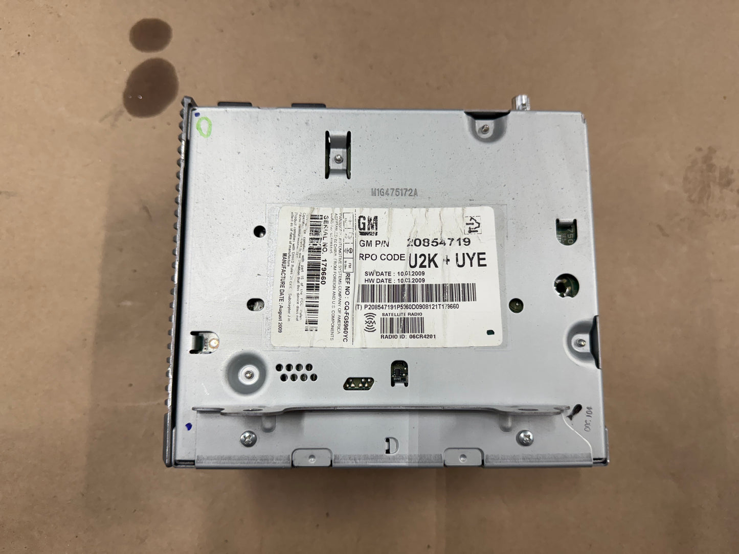 2010-2015 Chevrolet Camaro SS Radio Face Plate Head Unit GM