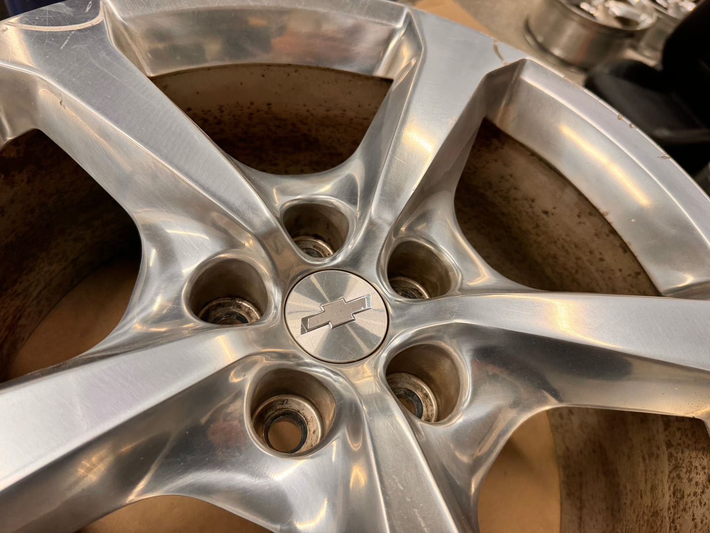 2014-2015 Chevrolet Camaro SS 20x9" Polished Wheel Rim - OEM