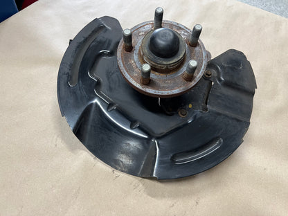 2015-2020 Ford Mustang 5.0L GT LH Driver Side Front Spindle Knuckle Hub