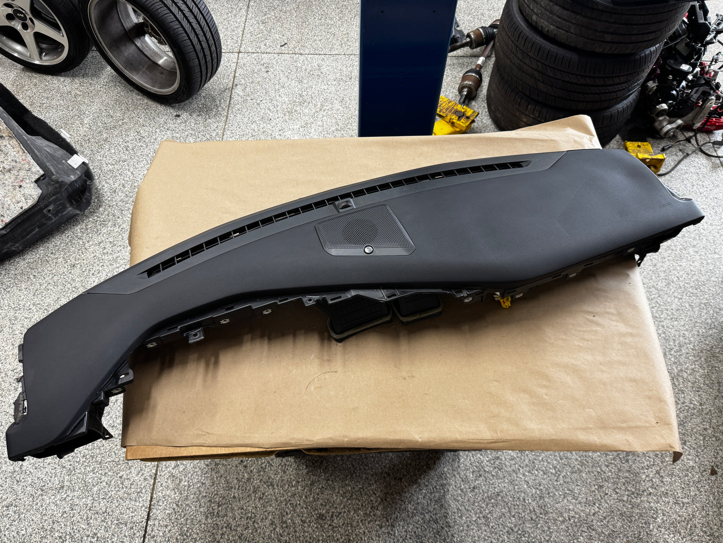 2024-2026 Ford Mustang S650 Dash Pad Board
