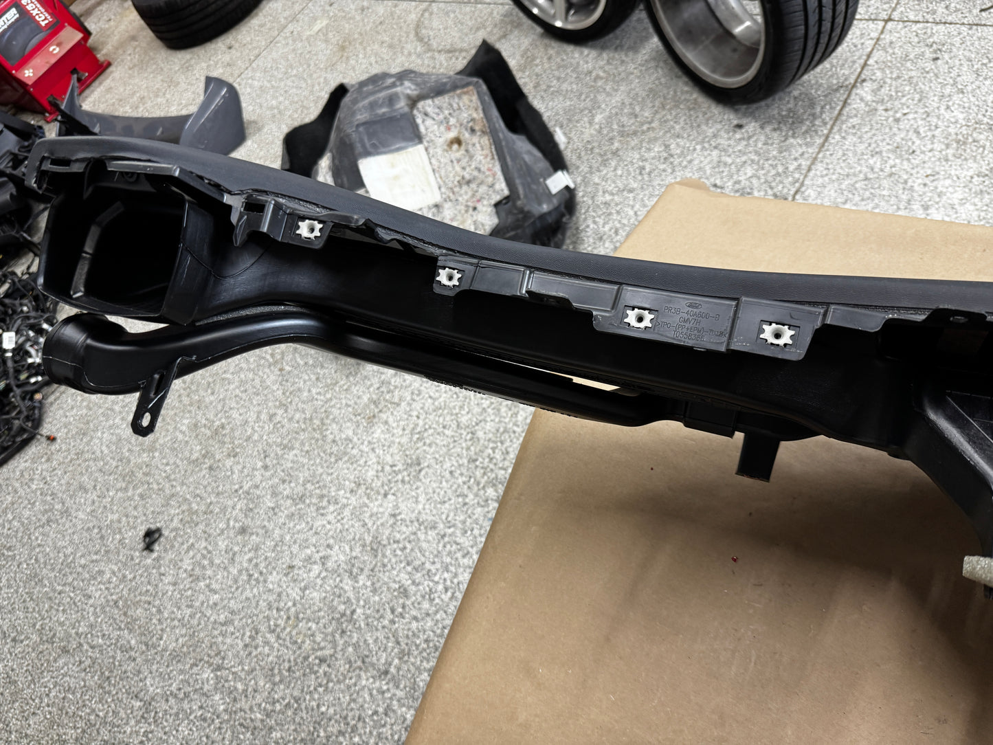2024-2026 Ford Mustang S650 Dash Pad Board