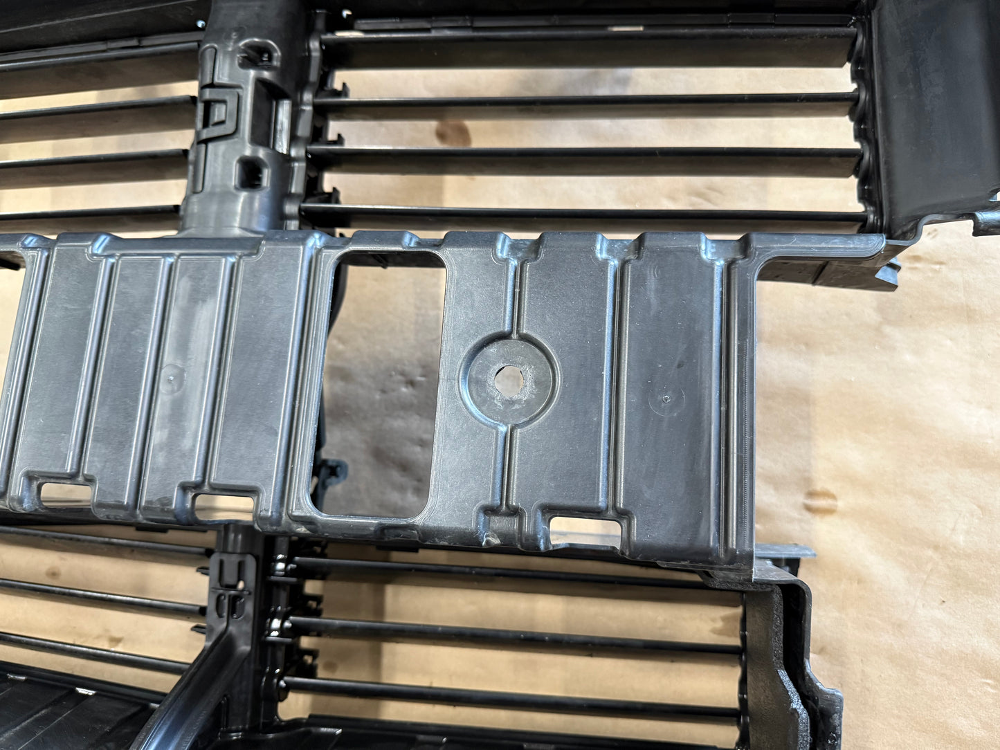 2018-2023 Ford Mustang GT Radiator Air Shutter Grille Assembly