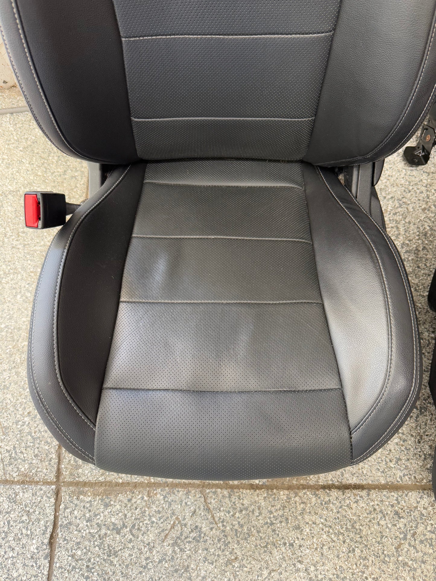 2015-2017 Ford Mustang GT Premium Leather Front Rear Seats Black Heated Cooled