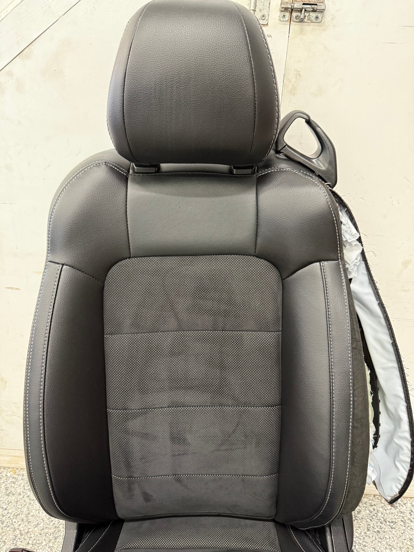 2018-2023 Ford Mustang GT Coupe LH Driver Seat Black Leather/Suede