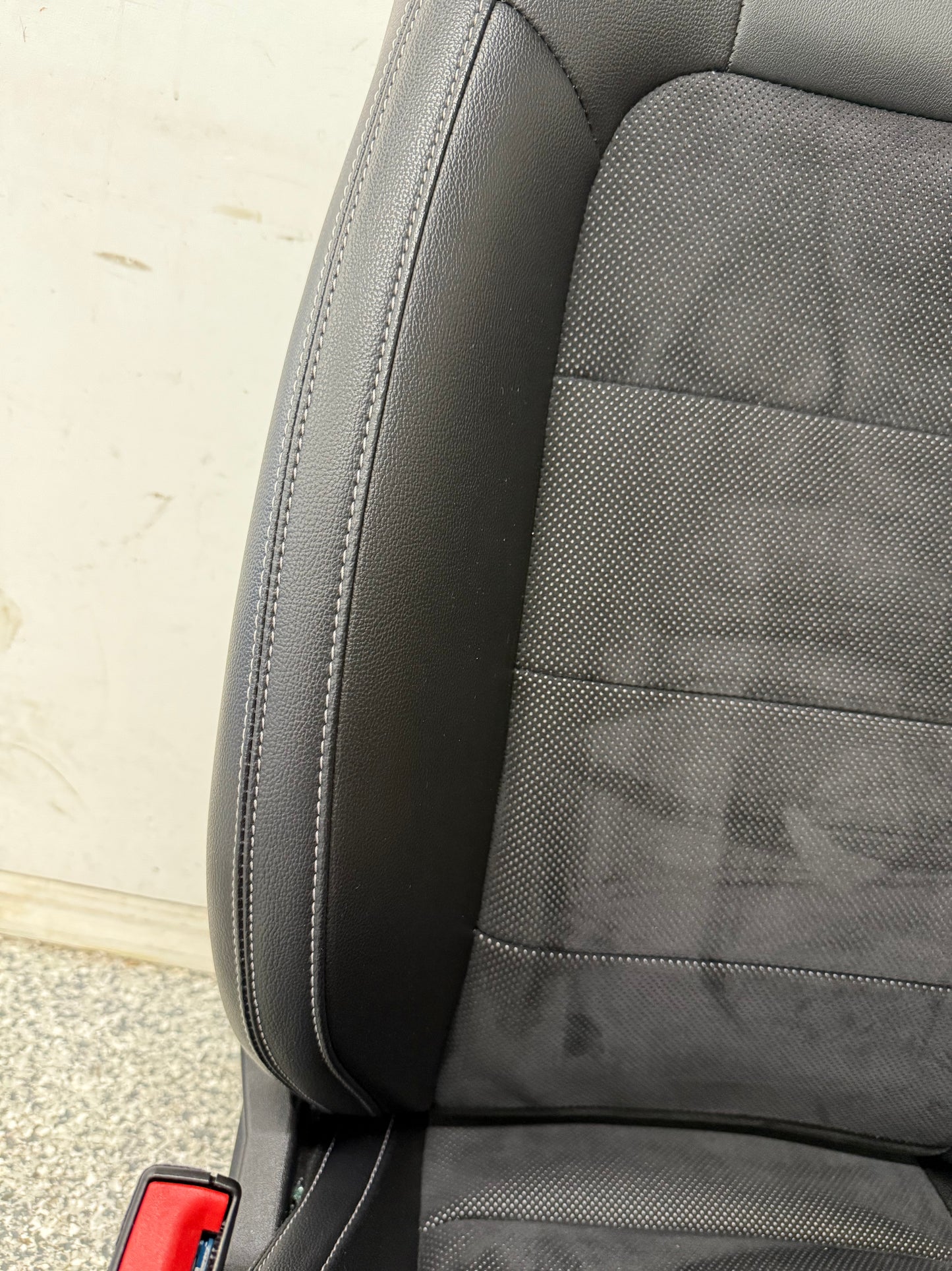 2018-2023 Ford Mustang GT Coupe LH Driver Seat Black Leather/Suede
