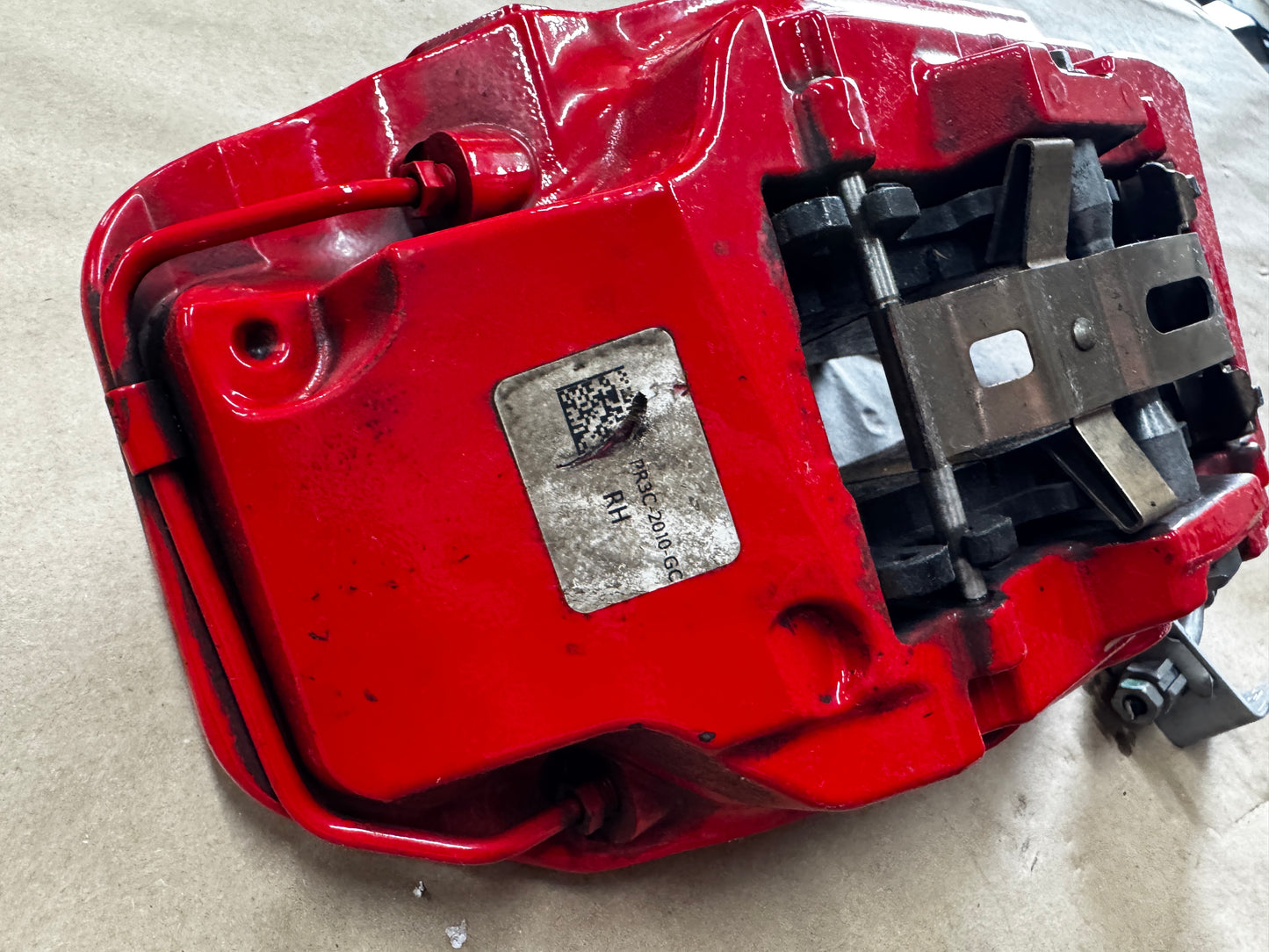 2024-2026 Ford Mustang GT Red 6 Piston Front Brake Calipers OEM Brakes 9k Miles