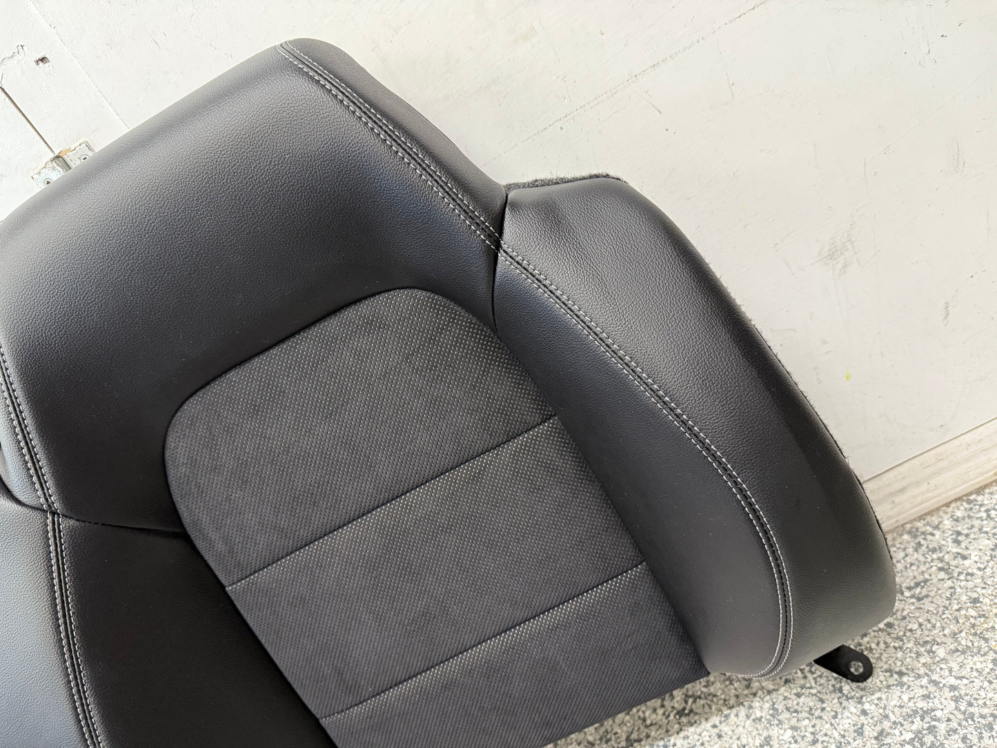 2018-2023 Ford Mustang GT Convertible Rear Seats Suede/Black Leather