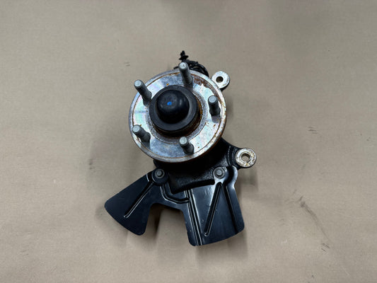 2015-2020 Ford Mustang 5.0L GT LH Driver Side Front Spindle Knuckle Hub