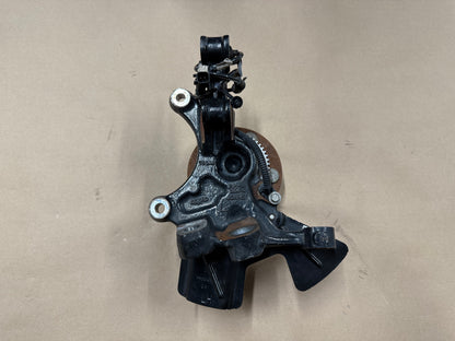 2015-2020 Ford Mustang 5.0L GT LH Driver Side Front Spindle Knuckle Hub