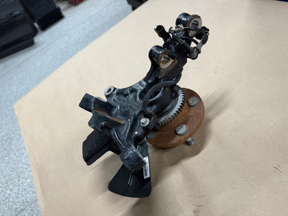 2015-2020 Ford Mustang 5.0L GT LH Driver Side Front Spindle Knuckle Hub