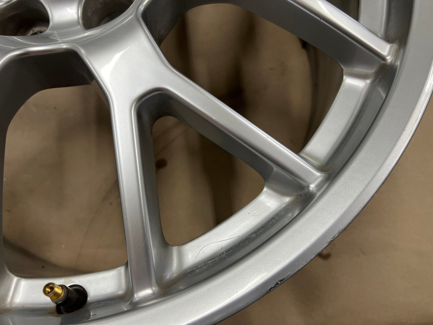 2014-2015 Chevrolet Camaro SS 21x9.5" Silver Wheel Rim