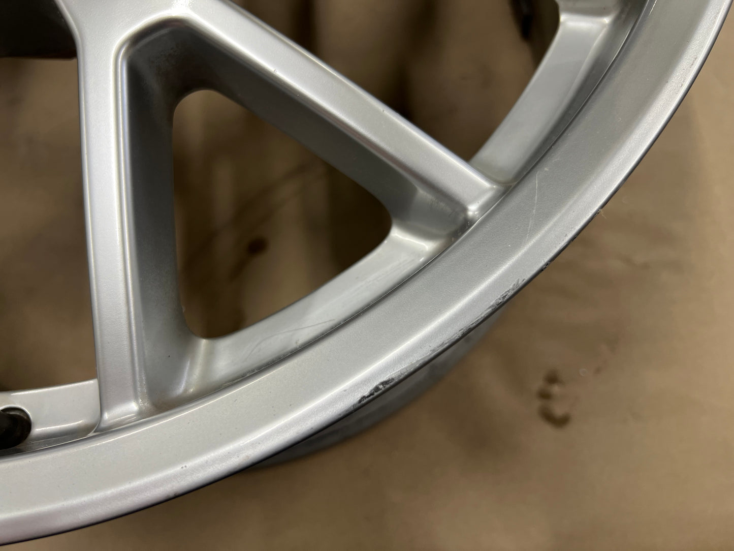 2014-2015 Chevrolet Camaro SS 21x9.5" Silver Wheel Rim