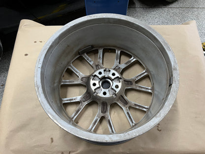 2014-2015 Chevrolet Camaro SS 21x9.5" Silver Wheel Rim