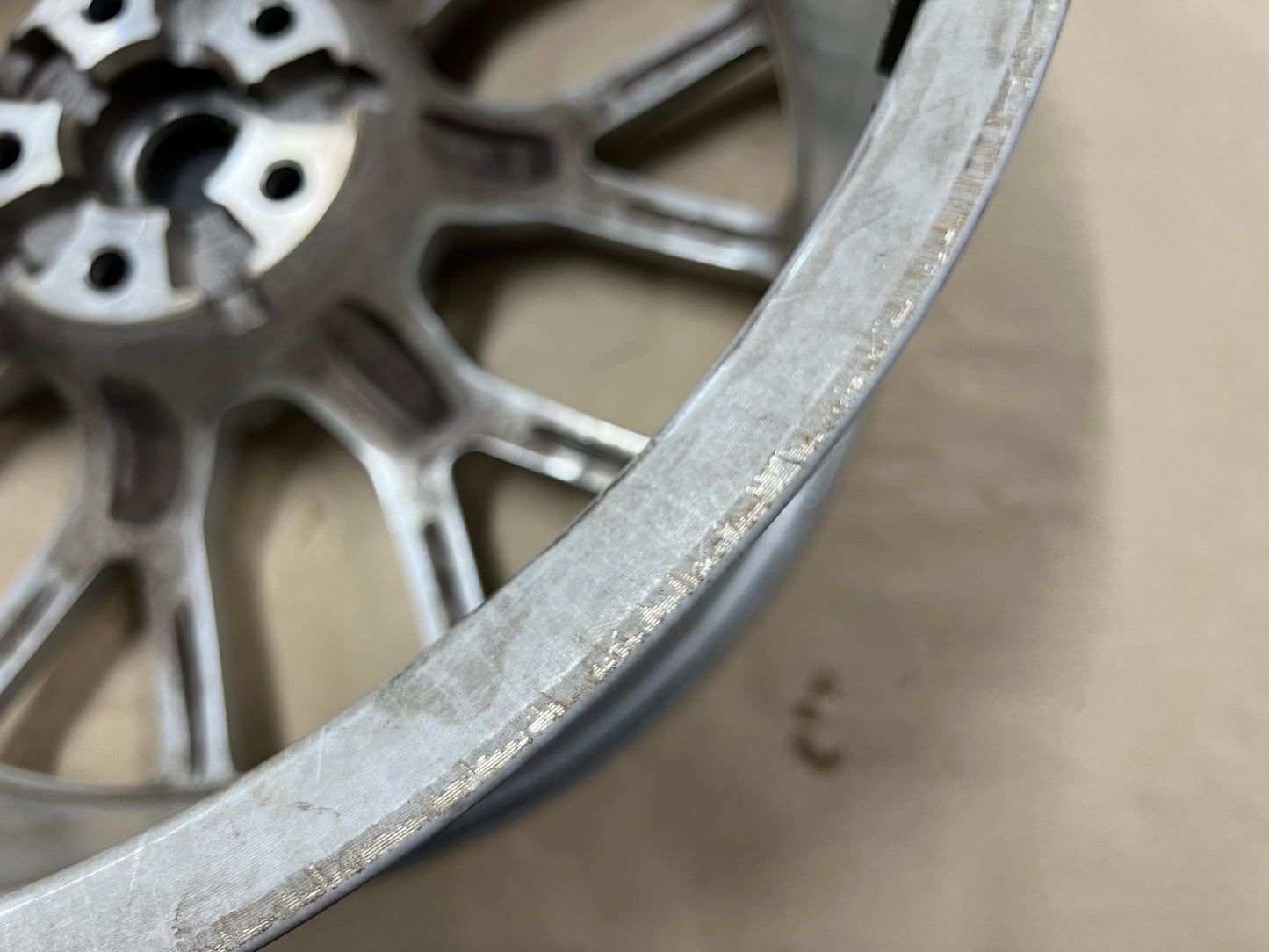 2014-2015 Chevrolet Camaro SS 21x9.5" Silver Wheel Rim