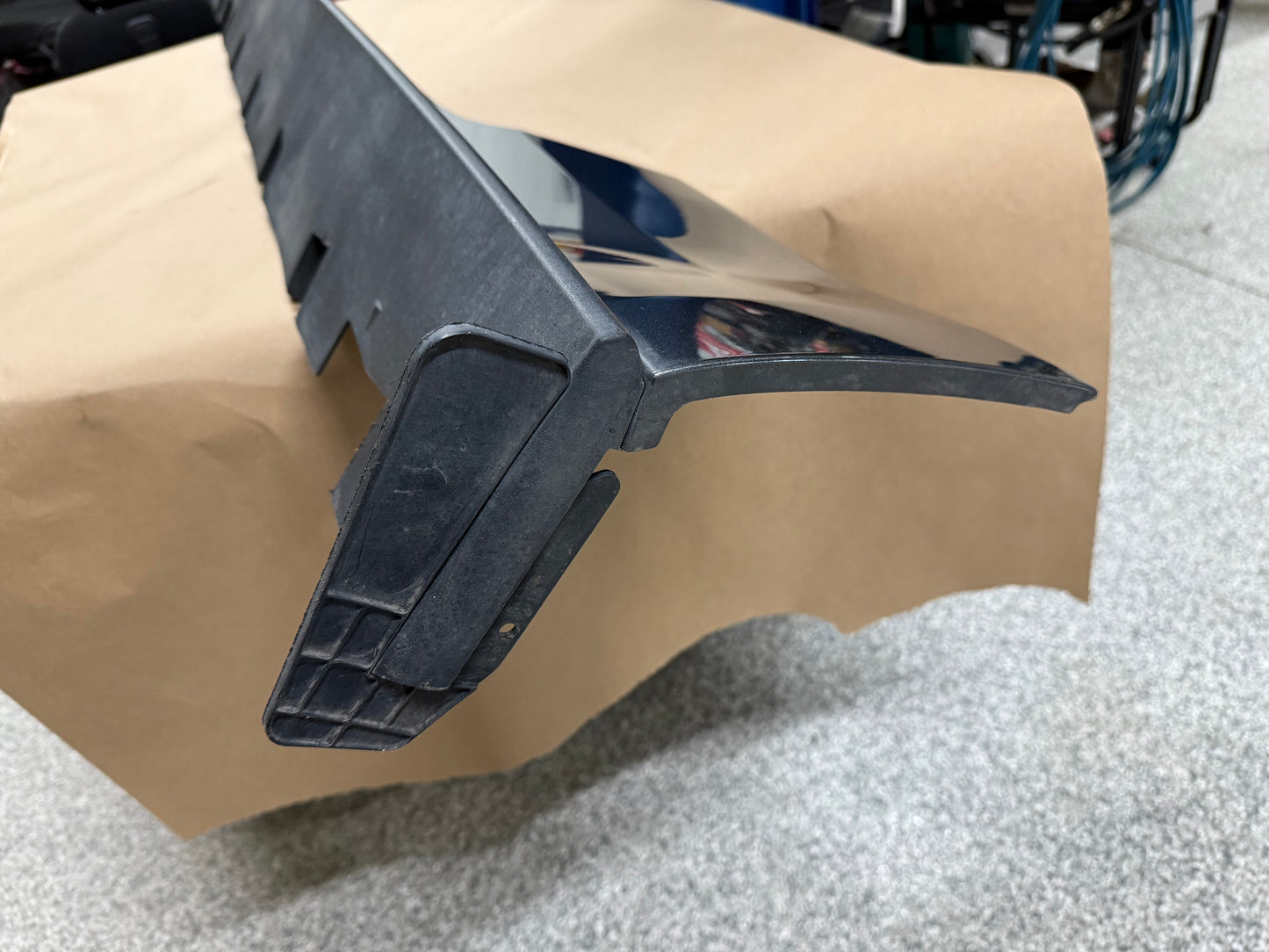 2015-2023 Ford Mustang GT V6 Side Skirt Molding LH Driver Side "J7"