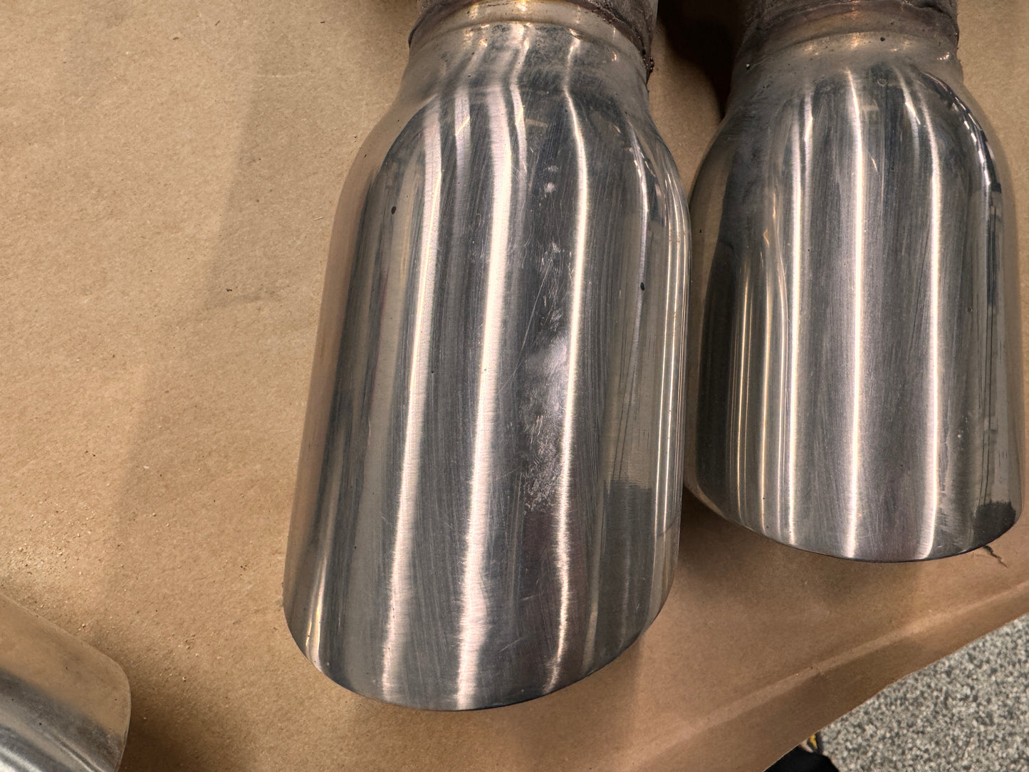 2012-2015 Chevrolet Camaro OEM Quad Tip Mufflers RH LH Pair Used