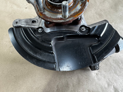 2024-2026 Ford Mustang GT RH Passenger Side Rear Spindle Knuckle Hub - OEM