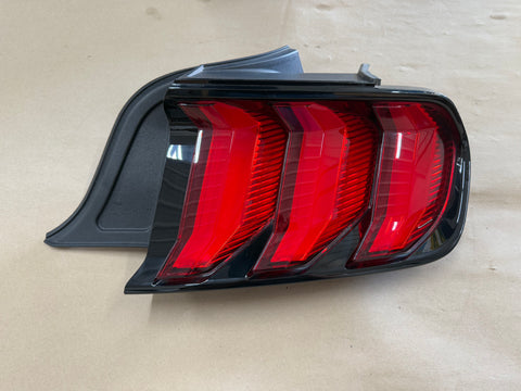 2018-2023 Ford Mustang GT V6 EcoBoost Tail Light RH Passenger Side LED